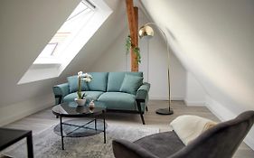 Schlossberg Residences - Xxl-Design-Apartment Mit Schlossblick Fuer Bis Zu 12 Personen