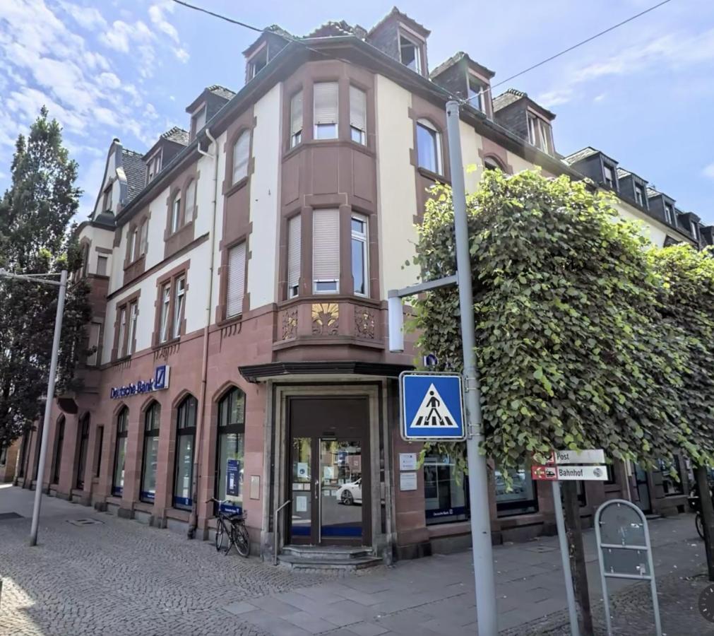 Schlossberg Residences - Xxl-Design-Apartment Mit Schlossblick Fuer Bis Zu 12 Personen Schwetzingen Exterior photo